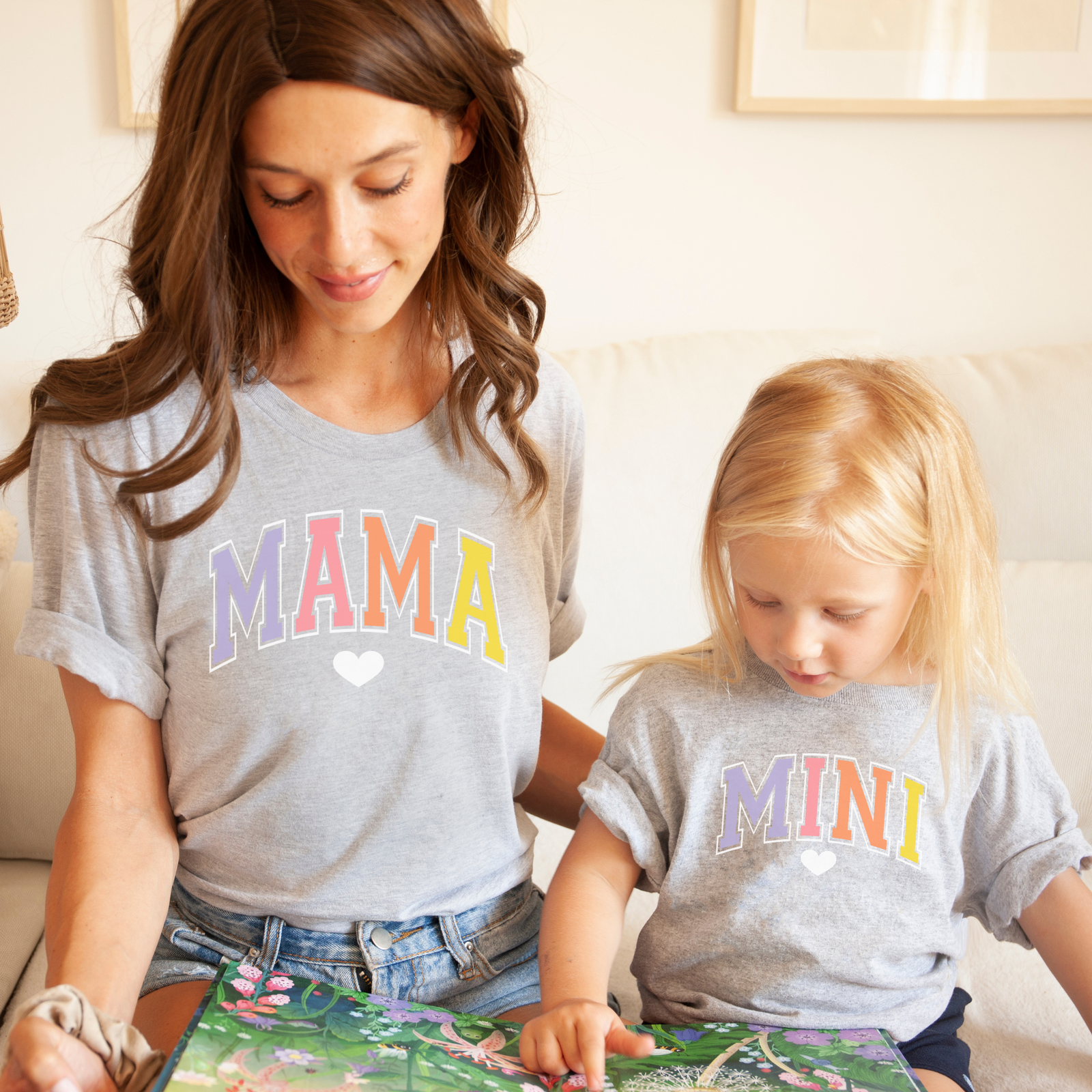 T-Shirt Mama und Mini - mamagibt -  - #tag1# - #tag2#